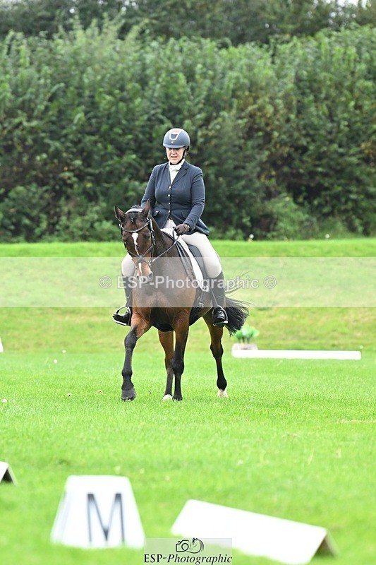 241024-094000-02825 - 402-Ella.Matravers-BALLYMITTY.MAC