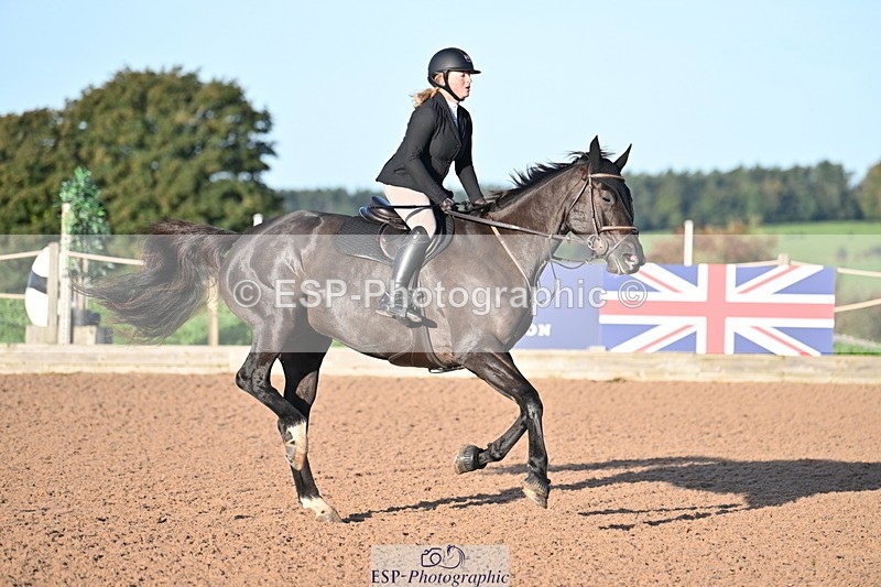 231015A-090755-06864 - Cls 28 Newcomers & 1.10m Open