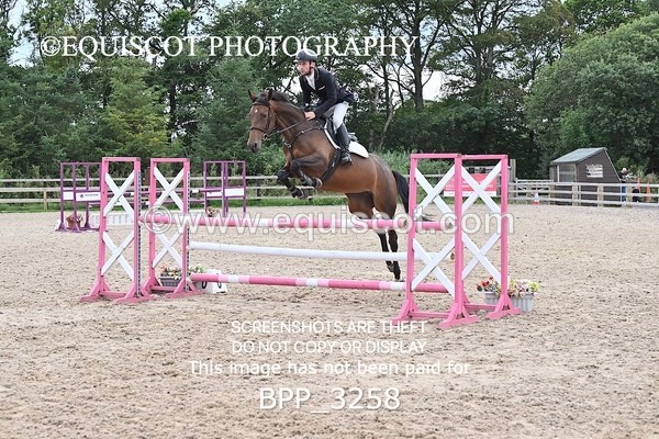BPP_3258 - CLASS 20 SAT Senior Newcomers/ 1.10m Open