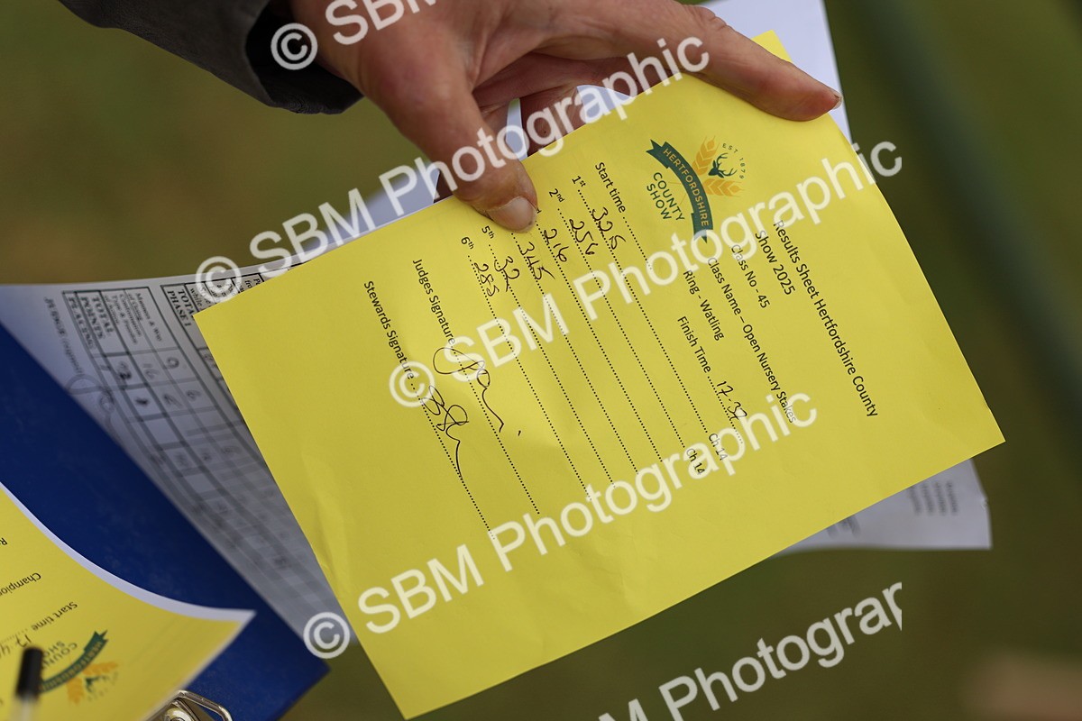 SBM_10420 - Class 44-45 - LIHS BSPS Open Nursery and Cradle Stakes