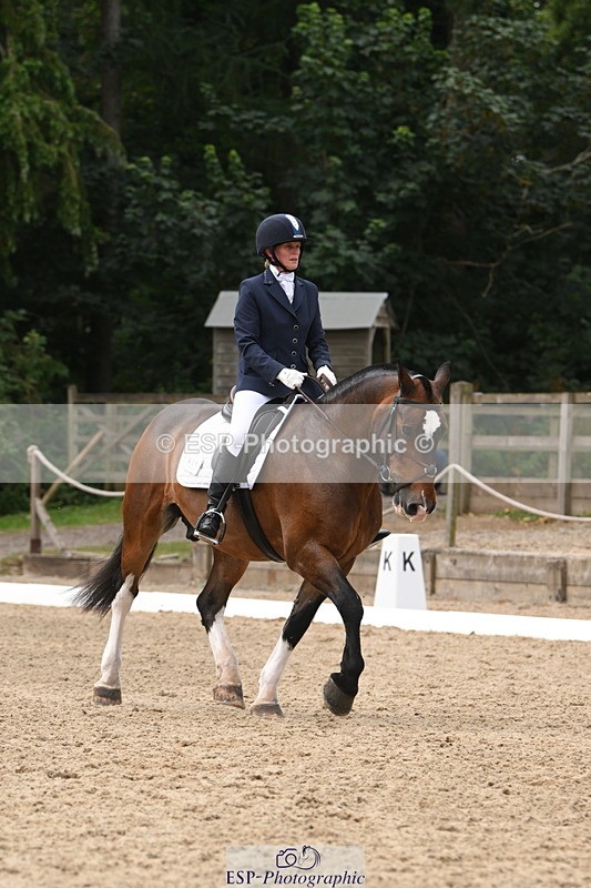 250719A-120544-04602 - 026-Carol.Quantrill-Cormoy.Lad
