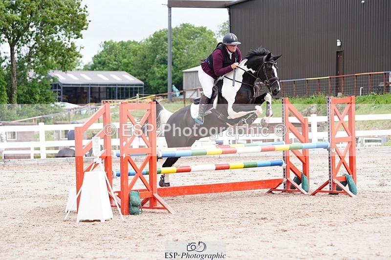 250525-102728-09113 - Cls 32 A&B Snr Brit Nov & 90cm Open