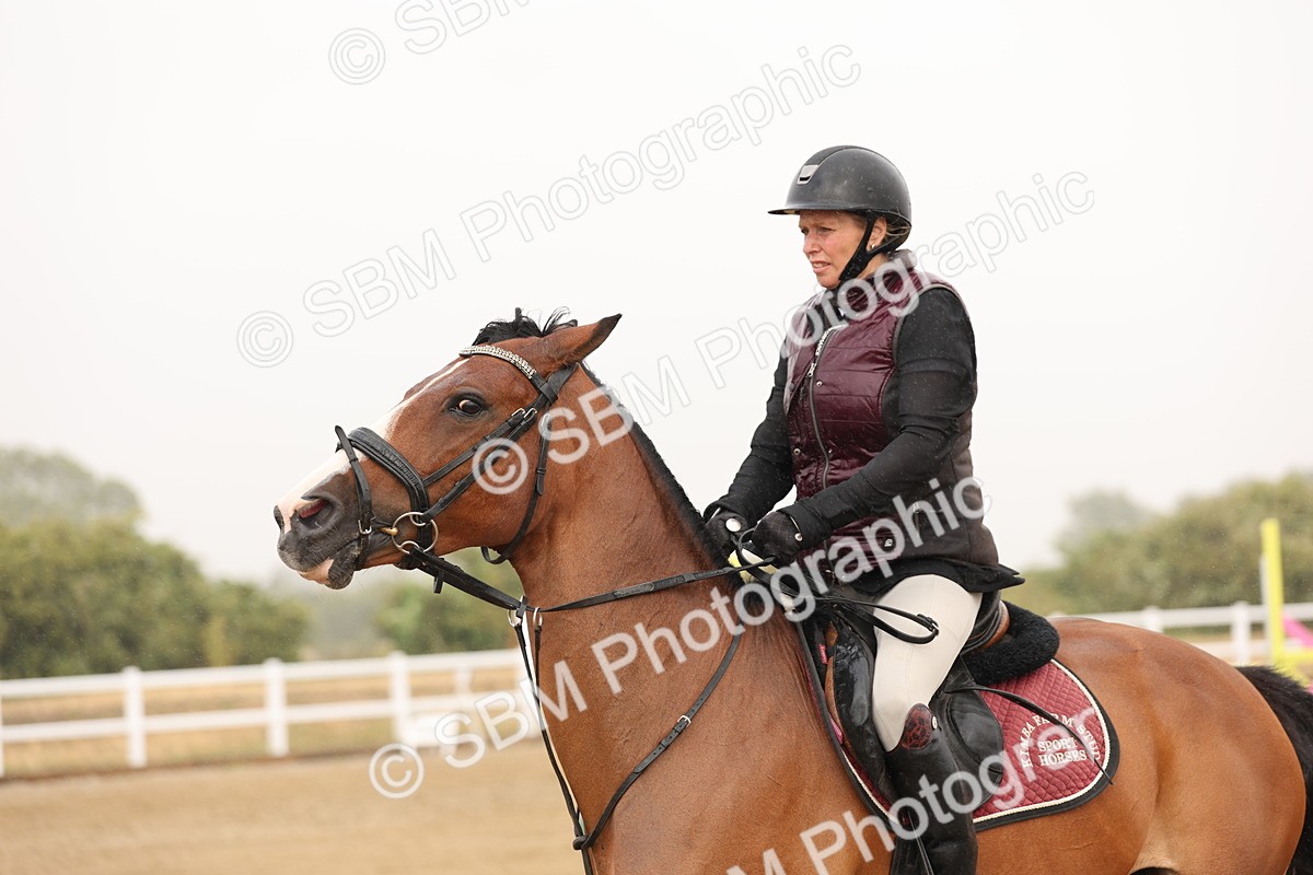 SBM_024172 - Class 6 - Senior Newcomers 1.10m