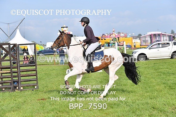 BPP_7590 - CLASS 6 Nisbets Fresh From The Farm & The Golf Inn 1.00m Amateur Championship