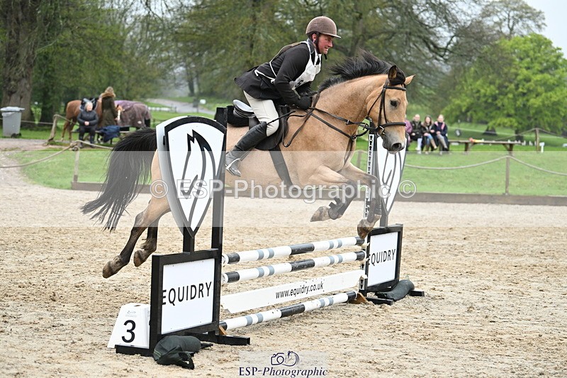 250418A-141617-01105 - UnAff 70cm