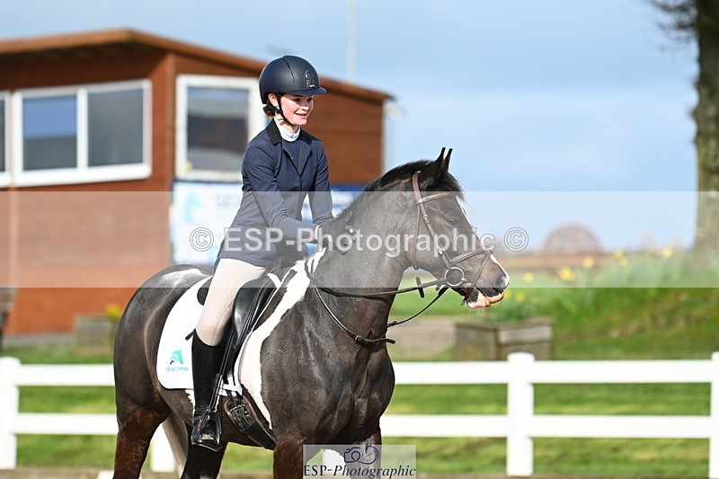 240323A-151427-02420 - UnA Novice 28