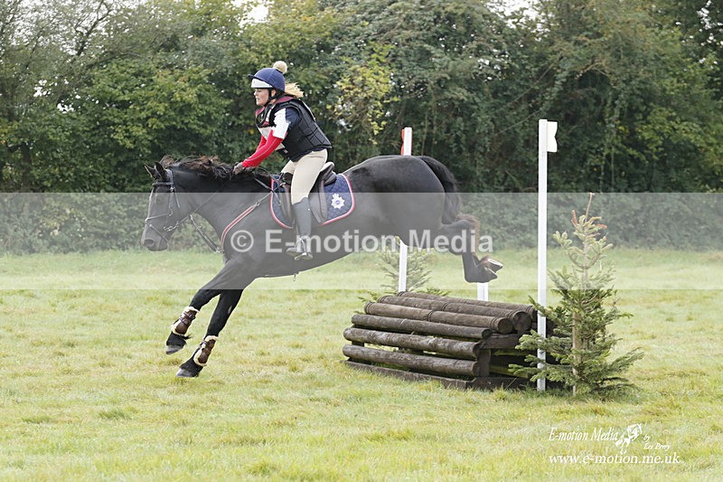  WWHT 171021 0953 - Open Novice (0.80m)  17/10/21