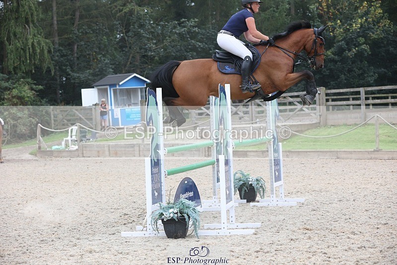 230908-170014-03080 - Cls 9 Snr Newcomers & 1.10m Open