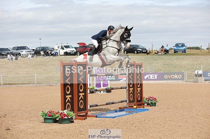 250719-144144-16225 - Cls 3, 3 Star Small Tour Break til End