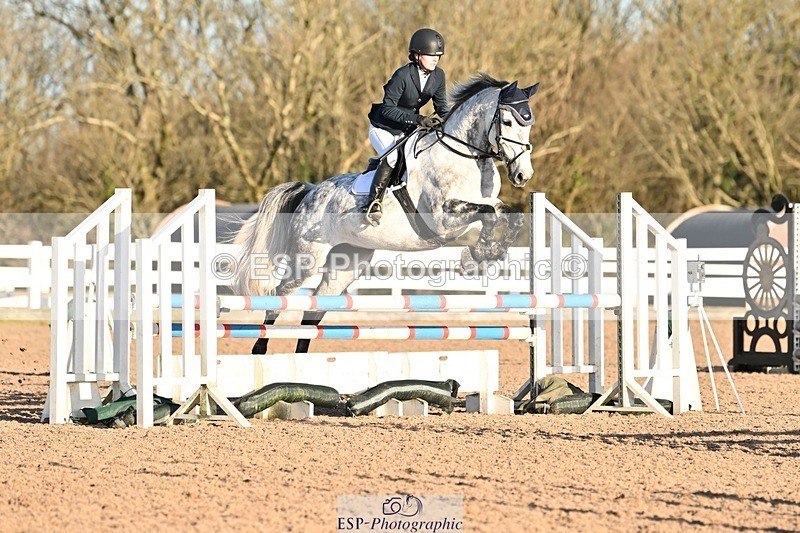 241208-094814-01538 - Cls 18 Bliss of London Novice Champ Q