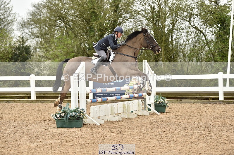 240405A-104904-00596 - Cls 8 British Novice and 90cm Open