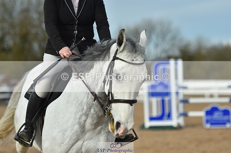 231111A-132220-02119 - Cls 12 Newcomers & 1.10m Open