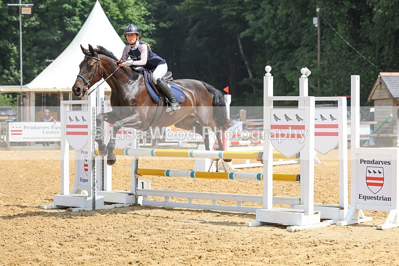 3E7A5844 - Class 5: Senior 95cm