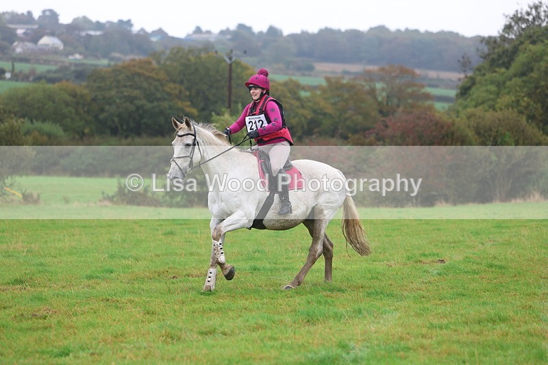 3E7A1249 - Class 2: 70cm: Half Roll Top