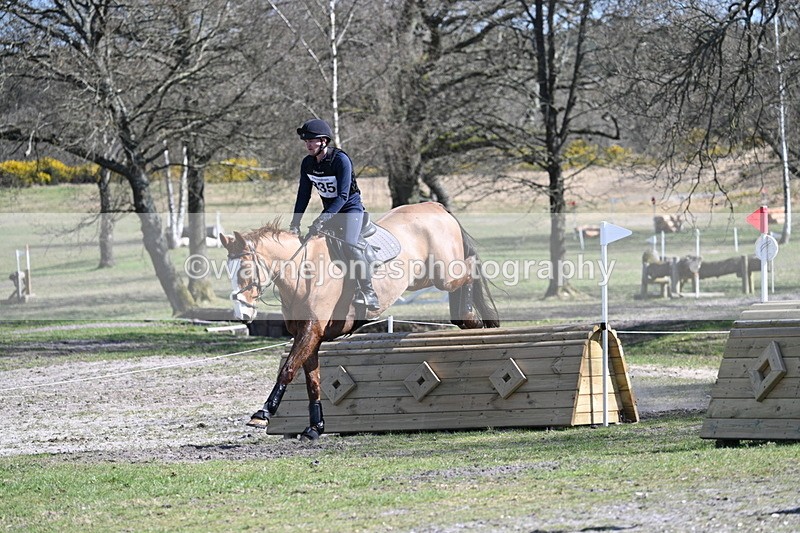 WJ7_1312 - XC Time 13:35 to 13:40