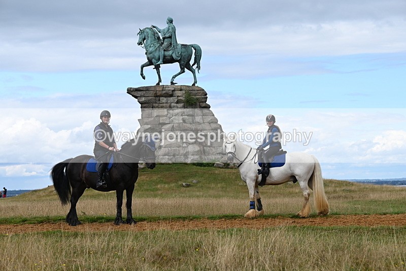 DSC_8700 - Time at Statue 13:52 to 14:33