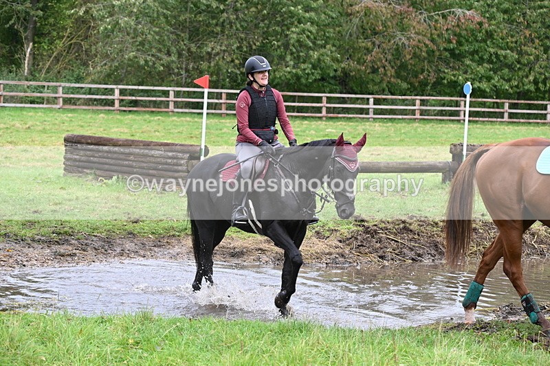 WJ6_6443 - Time at Photographer 12:41 to 13:05