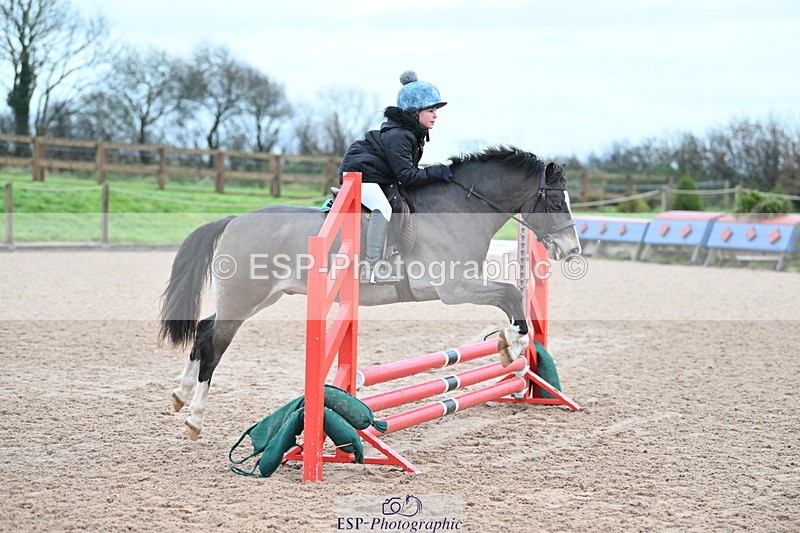 231203A-091044-00087 - Cls 11 Clear Round