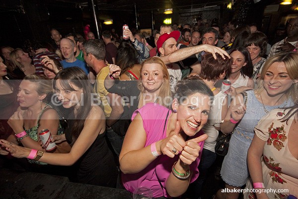 47 - Friends-&-Family @ the-roadhouse 24.04.15