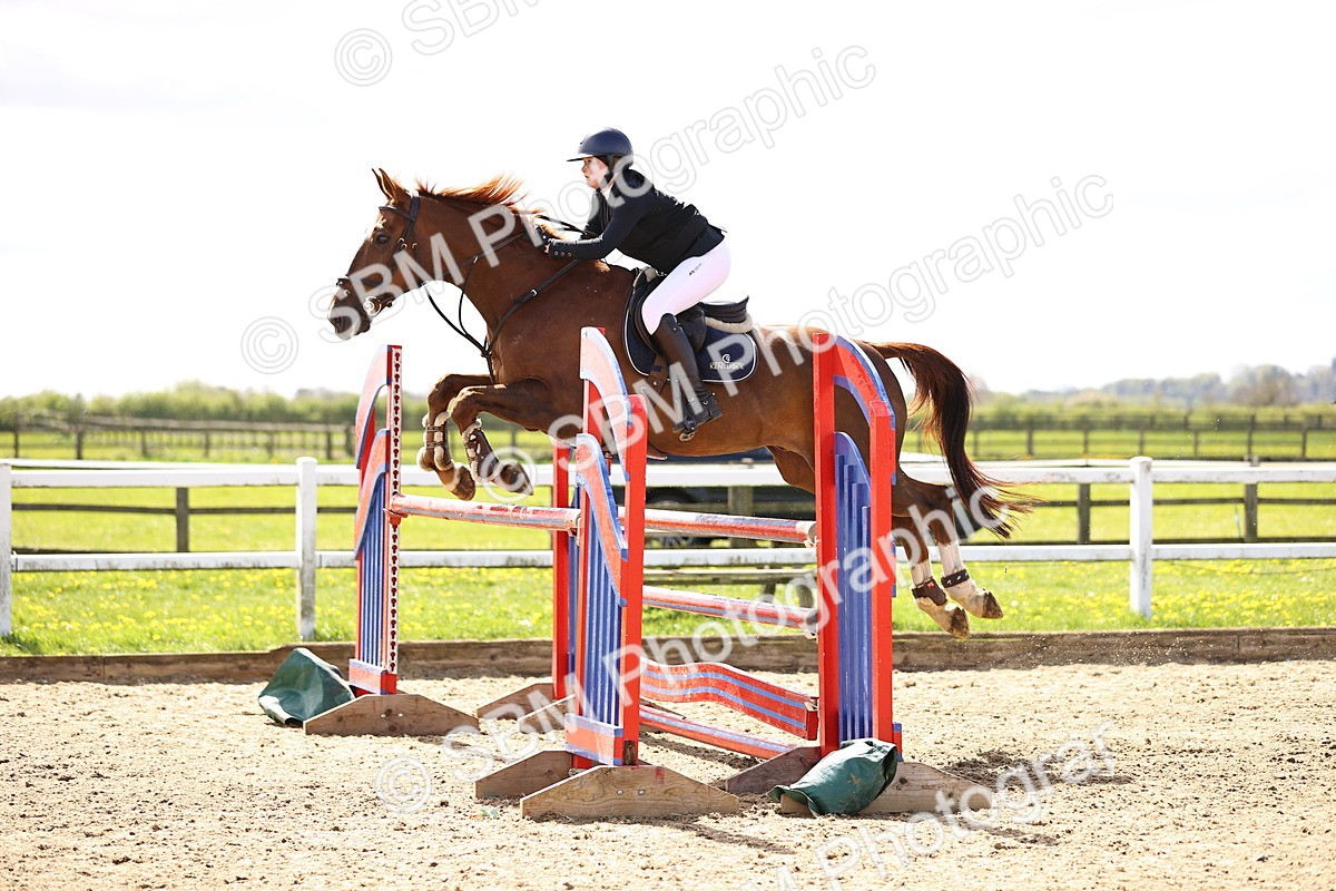 SBM_004271 - Class 17 - Senior Newcomers - 1.10m