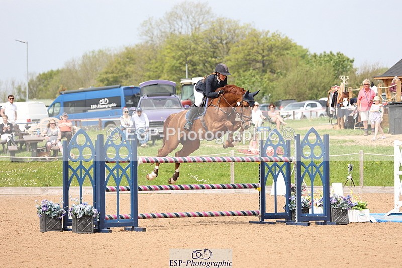 240511A-144151-14393 - Cls 36 National 1.30m Open