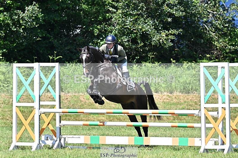 250522B-121231-01956 - 157-SHANNONDALE.LUIGI-Lizzie.Luxton