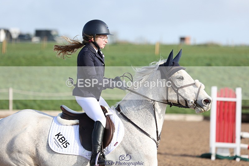 240210A-104120-00532 - Cls 17+18 Club and Schools 70cm