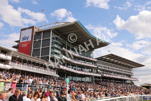 yr20082022r4-178 - Race 4 3.35pm Sky Bet Ebor