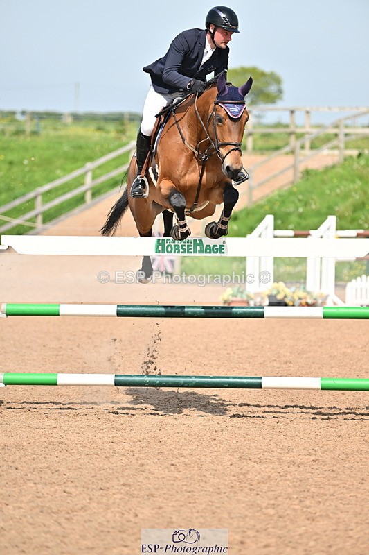 240510A-152138-08284 - Cls 23 Talent Seeker Inc 7yr old Jump Off and Presentations