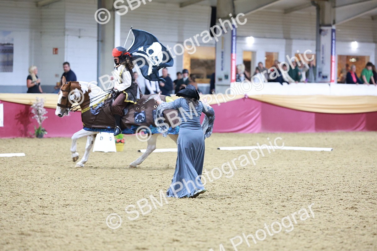 SBM_10422 - Class 62 - Strictly Fancy Dress-Age