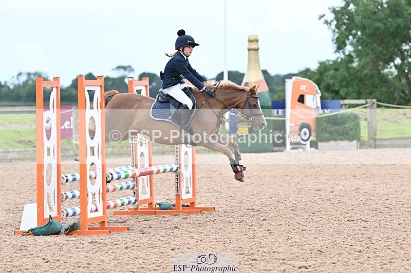 240813-165326-00330 - Classes 3A&B & 4 70cm