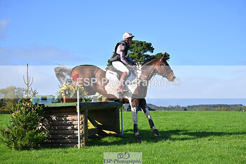 241025-105023-06611 - 004-Claire.Deuten-FOXRIDGE.HIGH.JINX