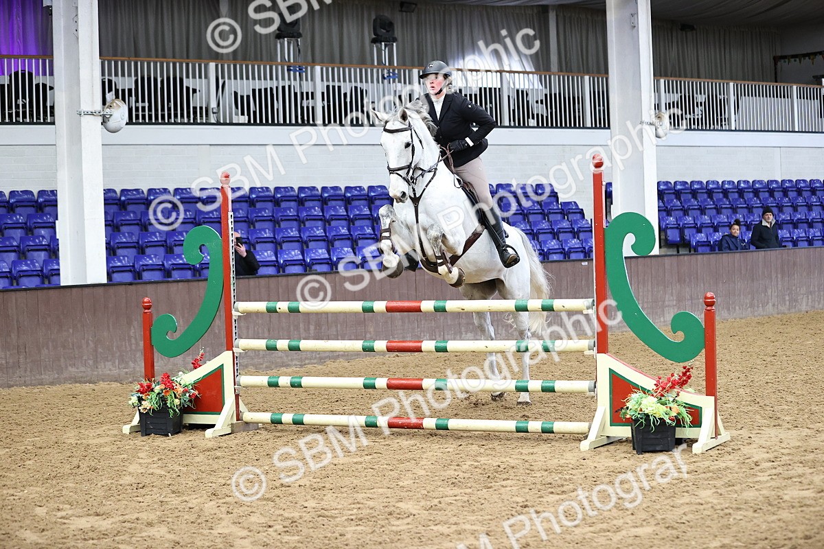 SBM_005960 - Class 16 - Senior Newcomers - 1.10m Open
