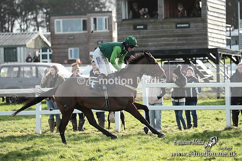 PtP 141225  1116 - New Forest Hounds PtP Larkhill 14/12/25