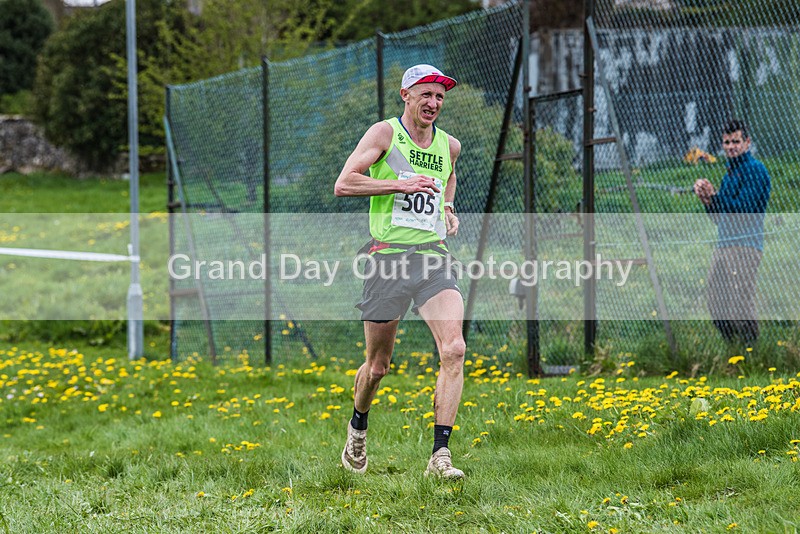 3 Peaks-1512 - The 3 Peaks Race - The Finish - Saturday 29th April 2023