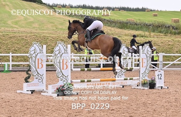 BPP_0229 - CLASS 25 SUN HOYS Redpost Equestrian Senior Foxhunter Second Round