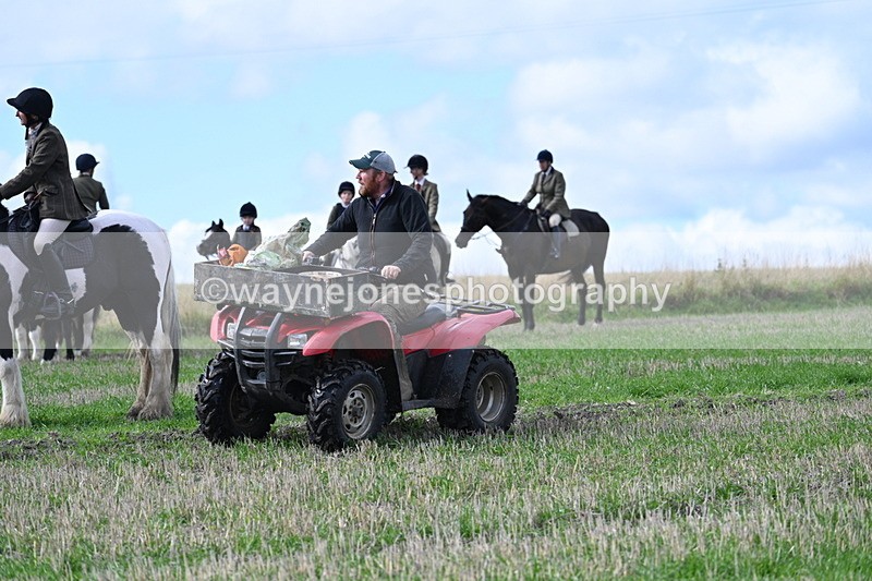 WJ7_5878 - Line One