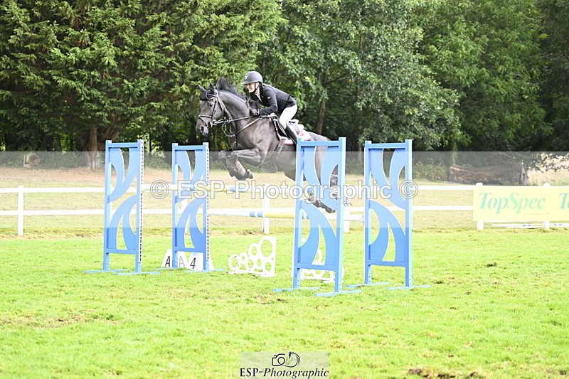 250831A-120755-09979 - Cls 36 Snr 1.30m Grand Prix