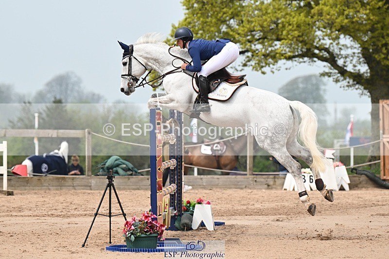 250426-122918-12575 - Cls 7 - 2 Star Medium Tour