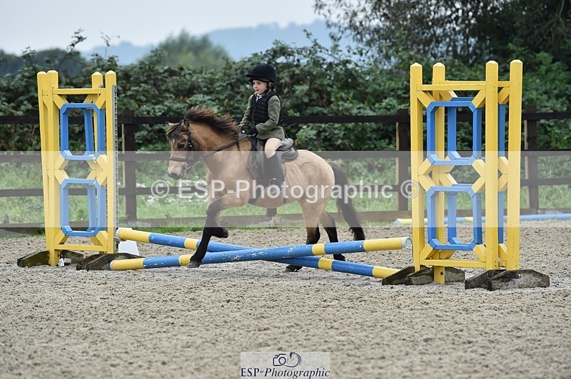 230917-100410-00373 - Cls 01 40cm LR Assisted & unassisted