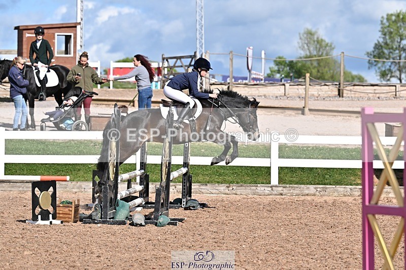260512-170452-00284 - 70cm Classes