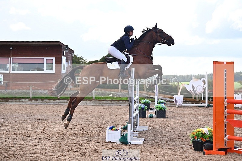 250912-161042-05373 - Cls 13 Snr 1.05m and 1.10m