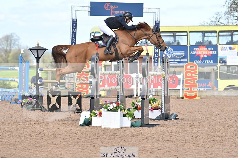 240418A-110813-02463 - Cls 5, 2 Star Medium Tour 1.35m