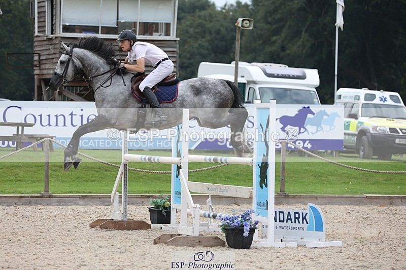 230908-180724-03616 - Cls 9 Snr Newcomers & 1.10m Open