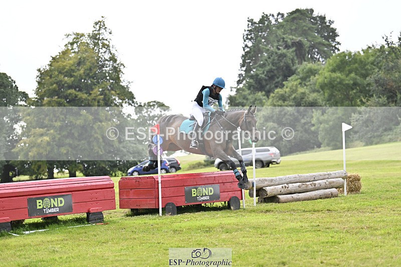 240825X-175817-38282 - 80cm XC 17.30 to End