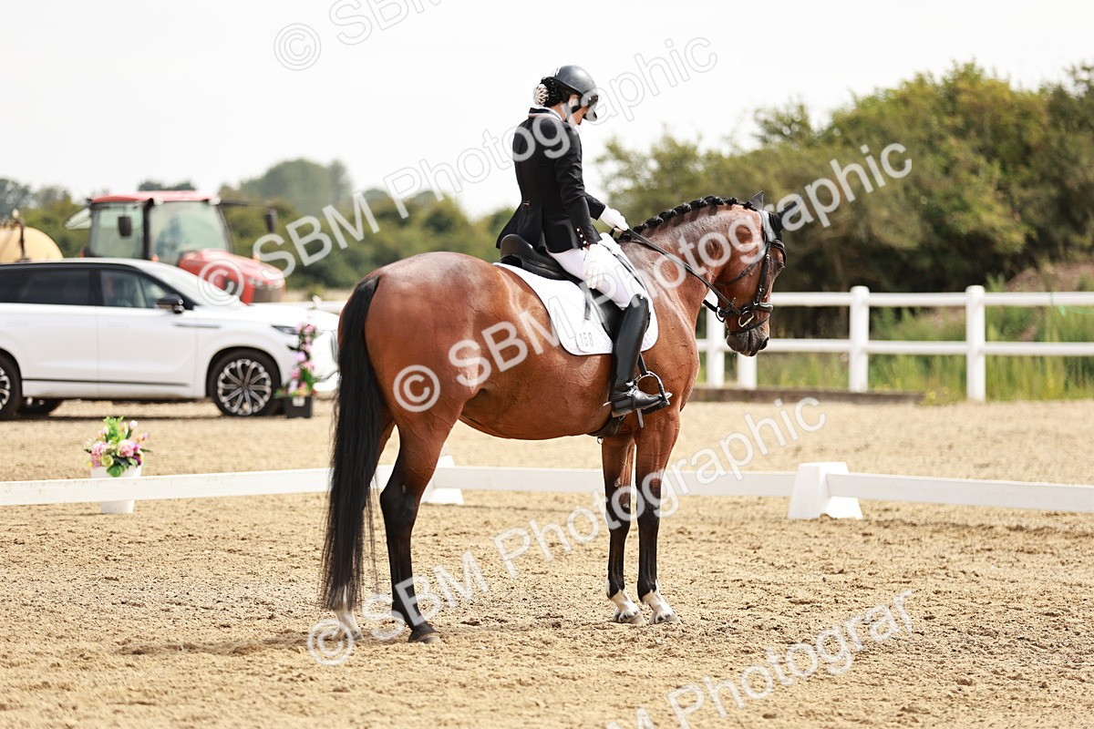 SBM_002663 - Class 6 - Novice 6 Silver - 10.17-11.20