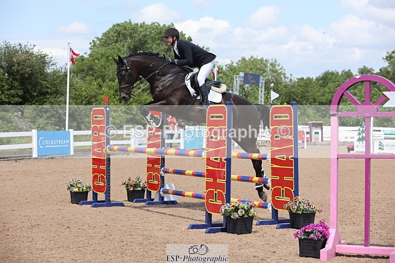 240718A-130011-05347 - Cls 9, 1 Star Bronze Tour 1.10m