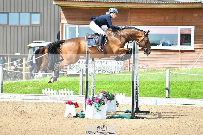 230811A-140947-05692 - Cls 23 Chard Eq 7Yr Old Champs