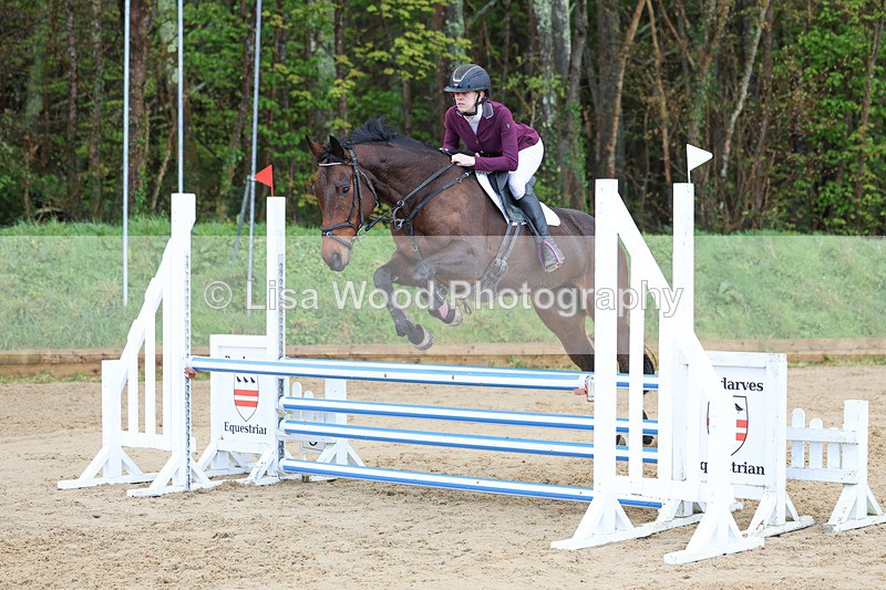 3E7A0661 - Class 4: Senior British Novice/90cm open
