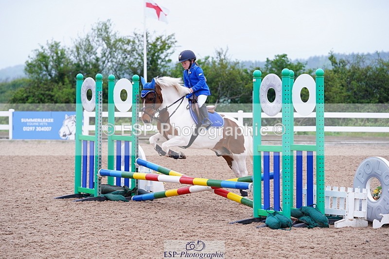 240505A-082806-03841 - Cls 11 Clear Round 50cm